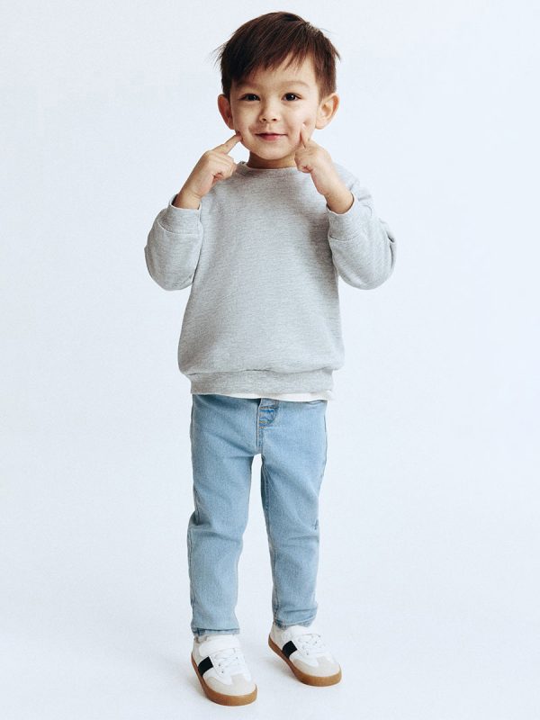 Toddler Boys 9 OZ Minimalist Stretch Slim Fit Straight Leg Rolled Cuff Jeans
