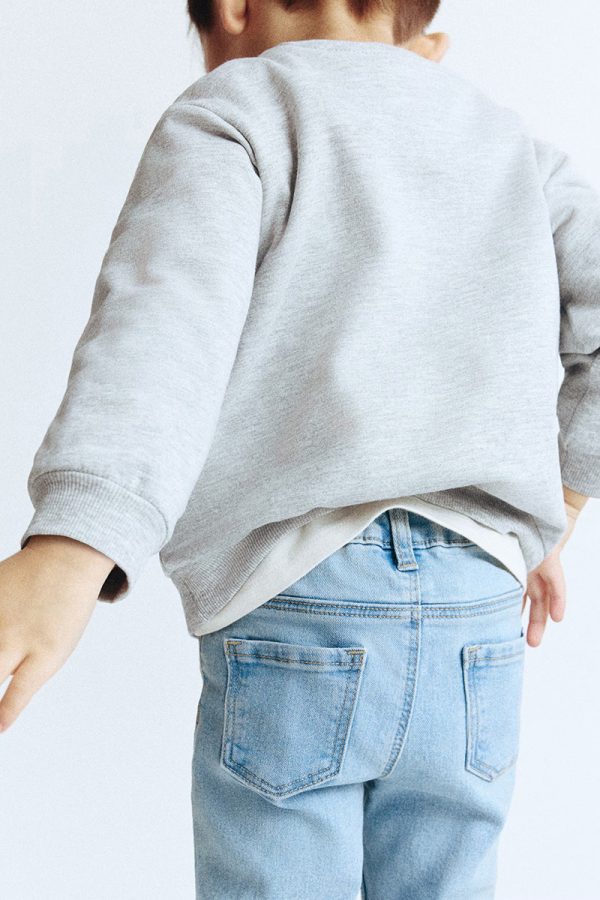 Toddler Boys 9 OZ Minimalist Stretch Slim Fit Straight Leg Rolled Cuff Jeans