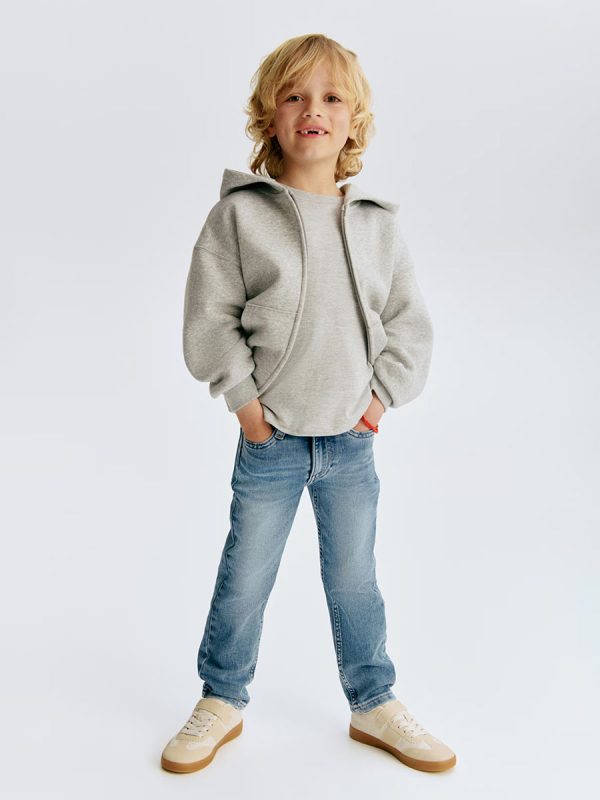 HMKD015  Super Soft Slim Fit Jeans  Cotton 78%, Polyester 21%, Spandex 1%  2-8P0